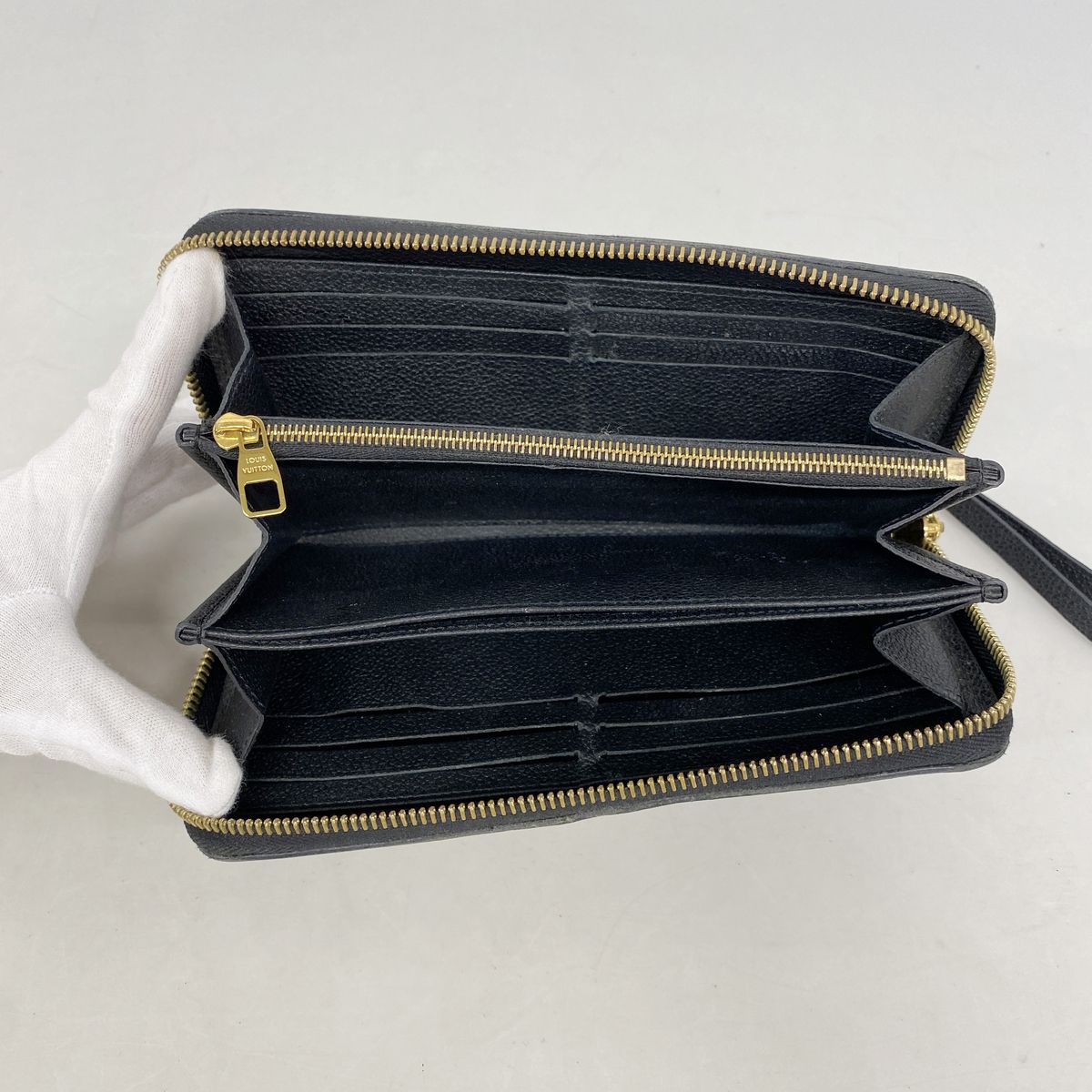 Louis Vuitton Wallet Monogram Empreinte Bicolor Zippy Black Beige — view 4