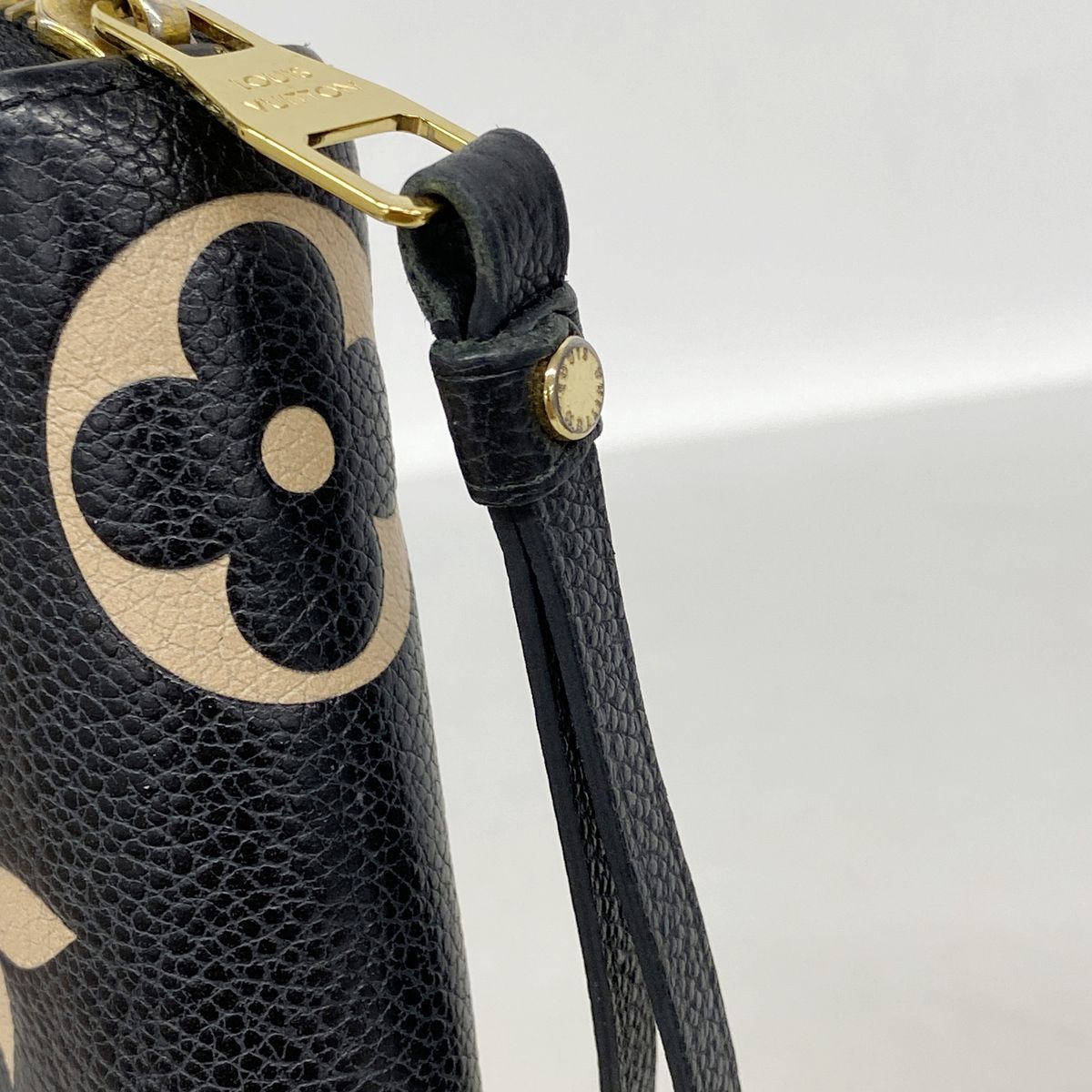 Louis Vuitton Wallet Monogram Empreinte Bicolor Zippy Black Beige — view 8
