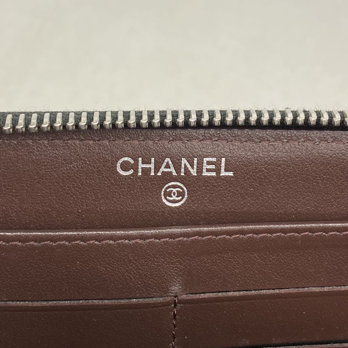 Chanel Wallet Quilted Caviar Leather Black Silver — view 4