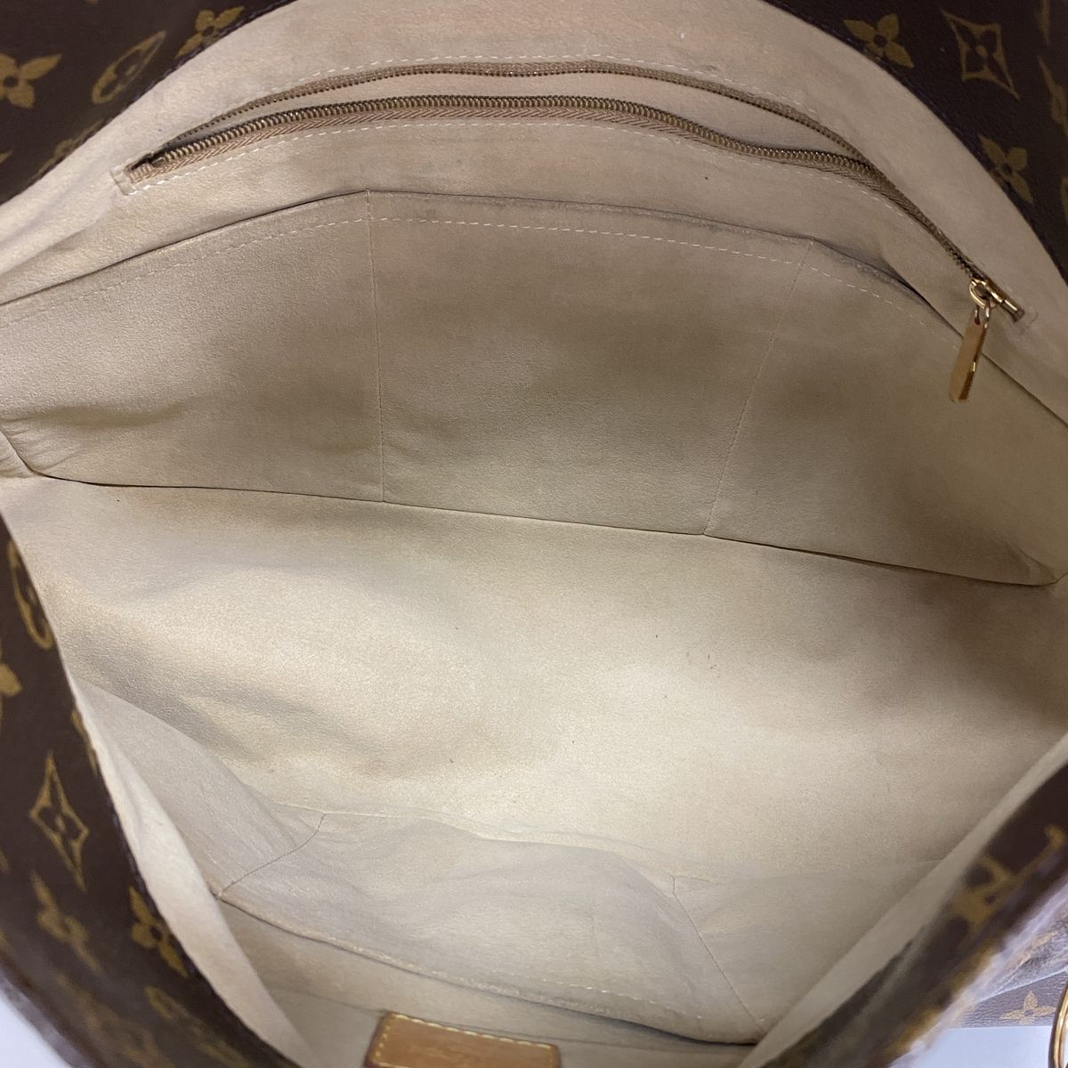 Louis Vuitton Shoulder Bag Monogram Artsy MM Brown — view 4