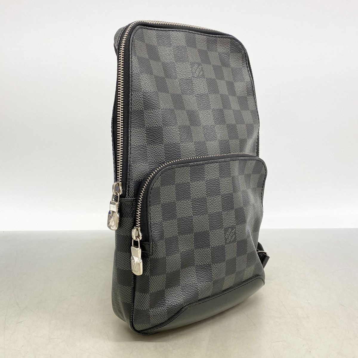 Louis Vuitton Belt Bag Damier Graphite Venue Black — view 2