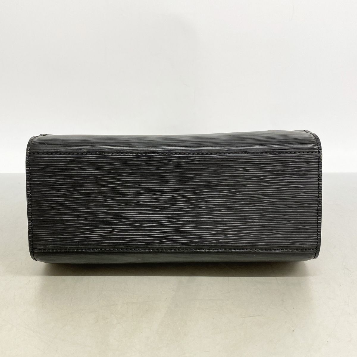 Louis Vuitton Handbag Epi Pont Neuf Noir — view 3