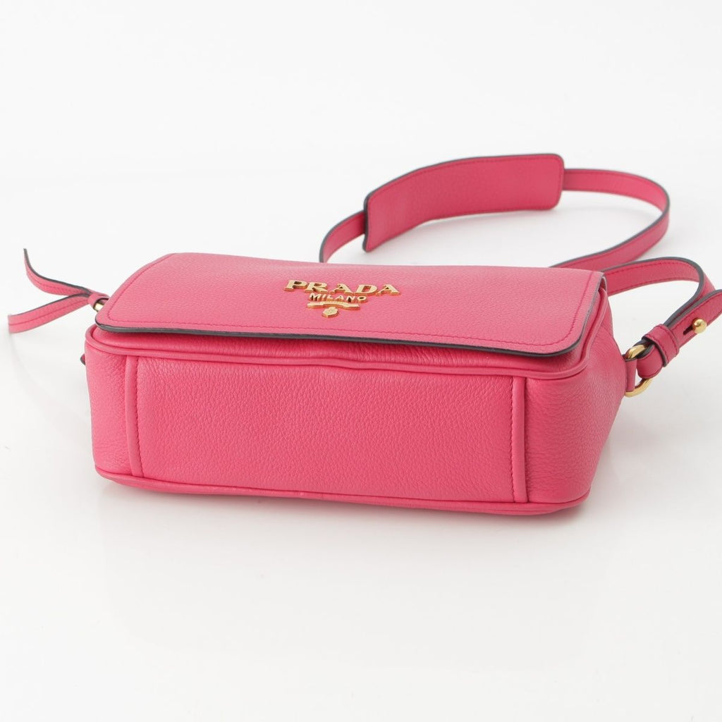 Prada Vitello Phoenix Leather Camera Shoulder Bag Pink — view 4