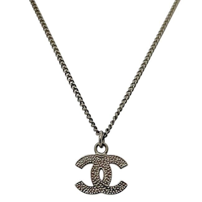 Chanel Necklace CC Logo Metal Rhinestone Silver Vintage — view 3
