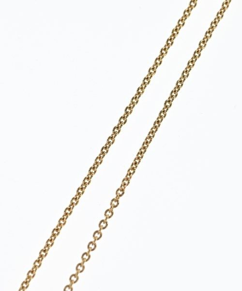 Louis Vuitton Essential V-neck Necklace — view 3