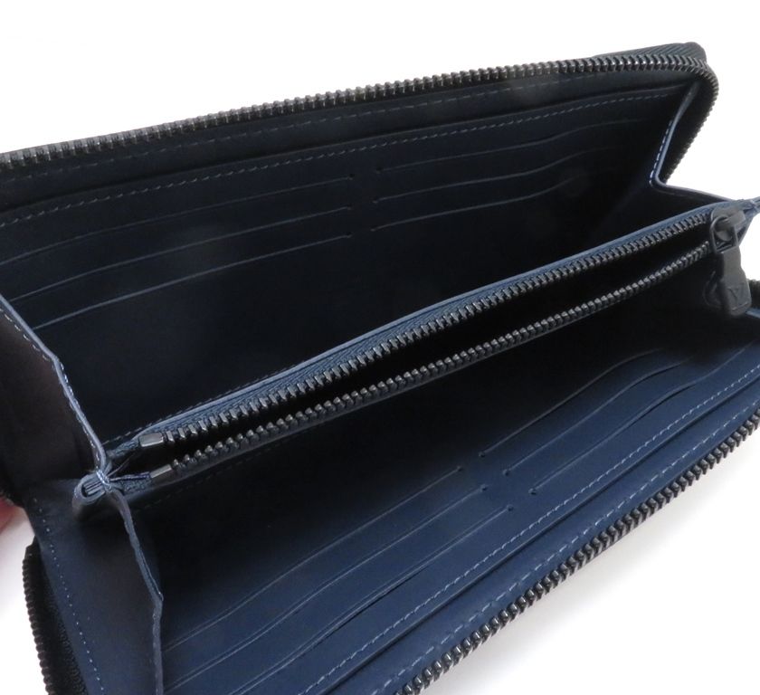 Louis Vuitton Zippy Wallet Horizontal Monogram Shadow Navy Leather — view 5