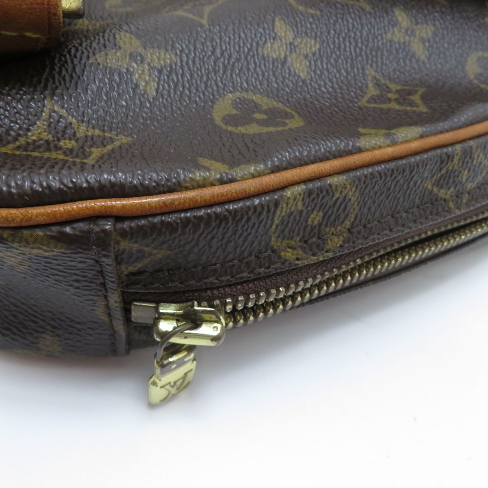 Louis Vuitton Pochette Gange Monogram Waist Bag Canvas Brown — view 7