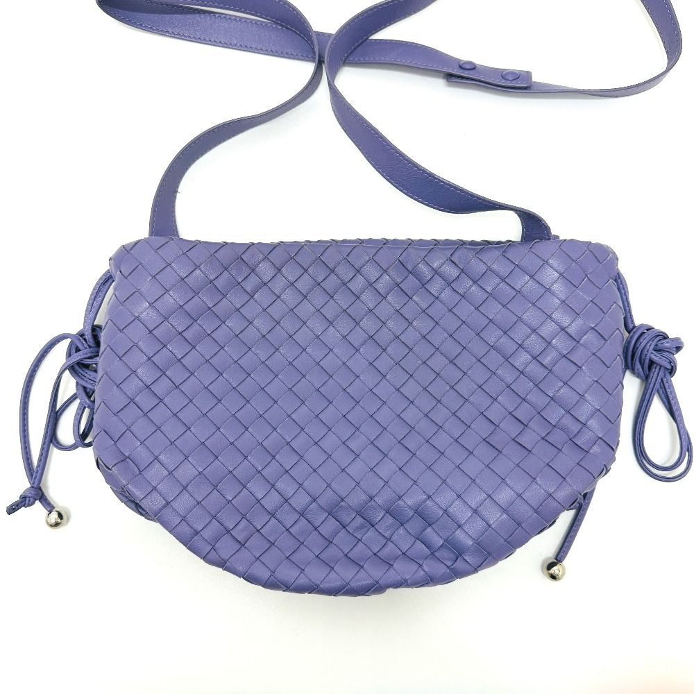 Bottega Veneta Shoulder Bag Intrecciato Mini the Valve Leather Purple — view 2