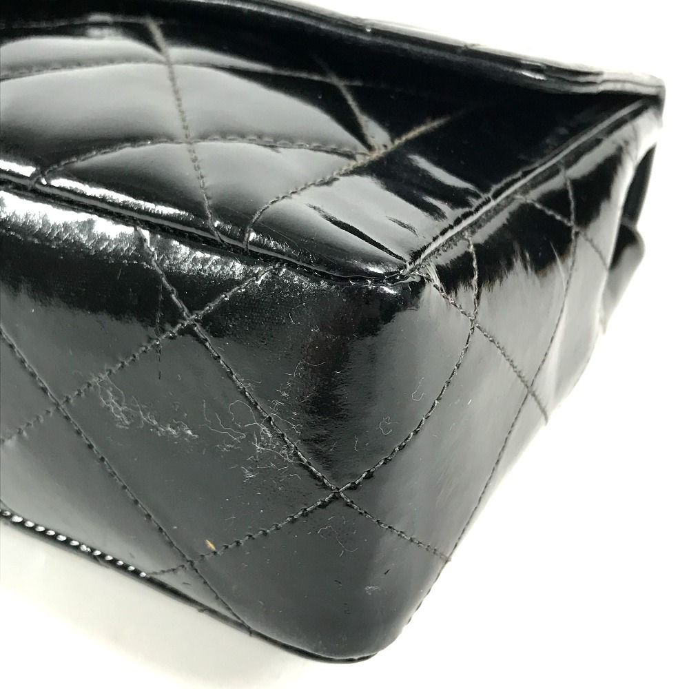Chanel Shoulder Bag Quilted CC Logo Vintage Patent Leather Black — view 6
