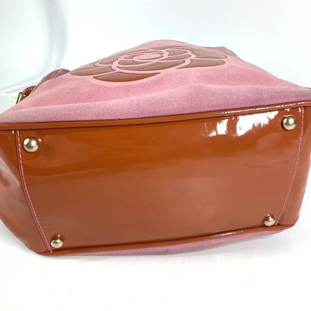 Chanel Shoulder Bag CC Logo Camellia Suede Pink — view 5