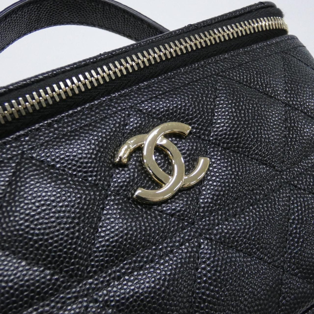 Chanel Bag Handbag Black — view 4