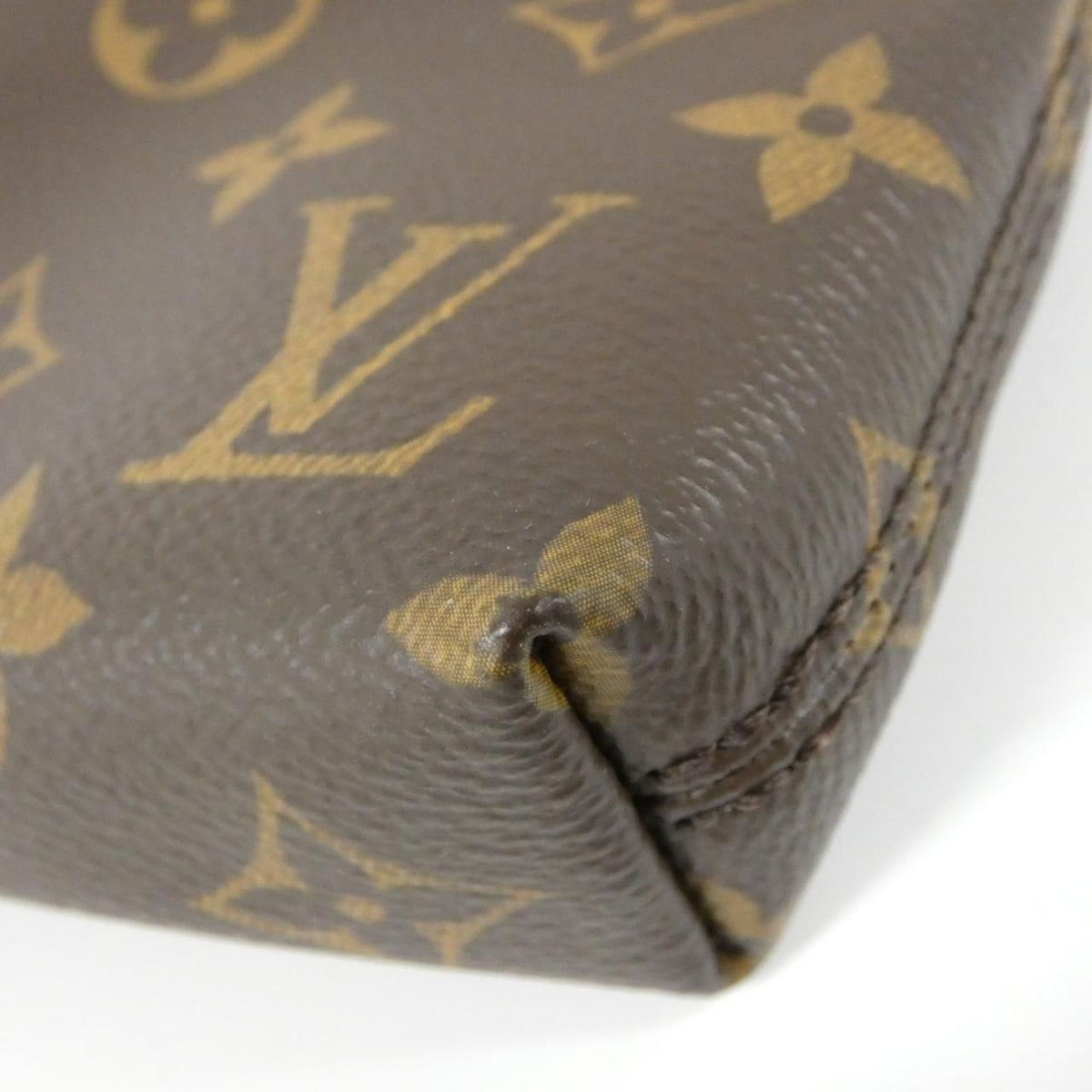 Louis Vuitton Monogram Carry It Bag — view 2