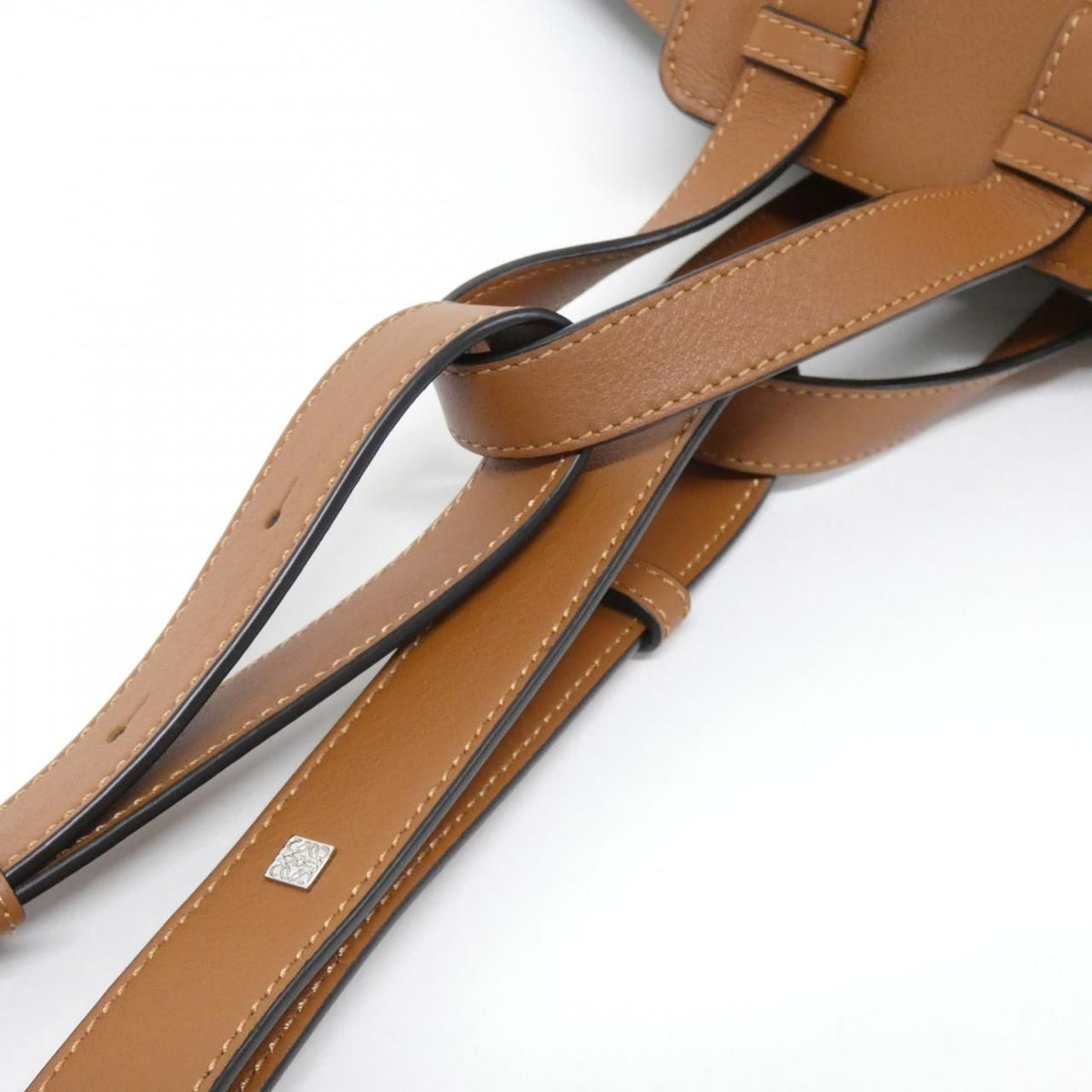 Loewe Hammock Small 387 30 Shoulder Bag — view 5