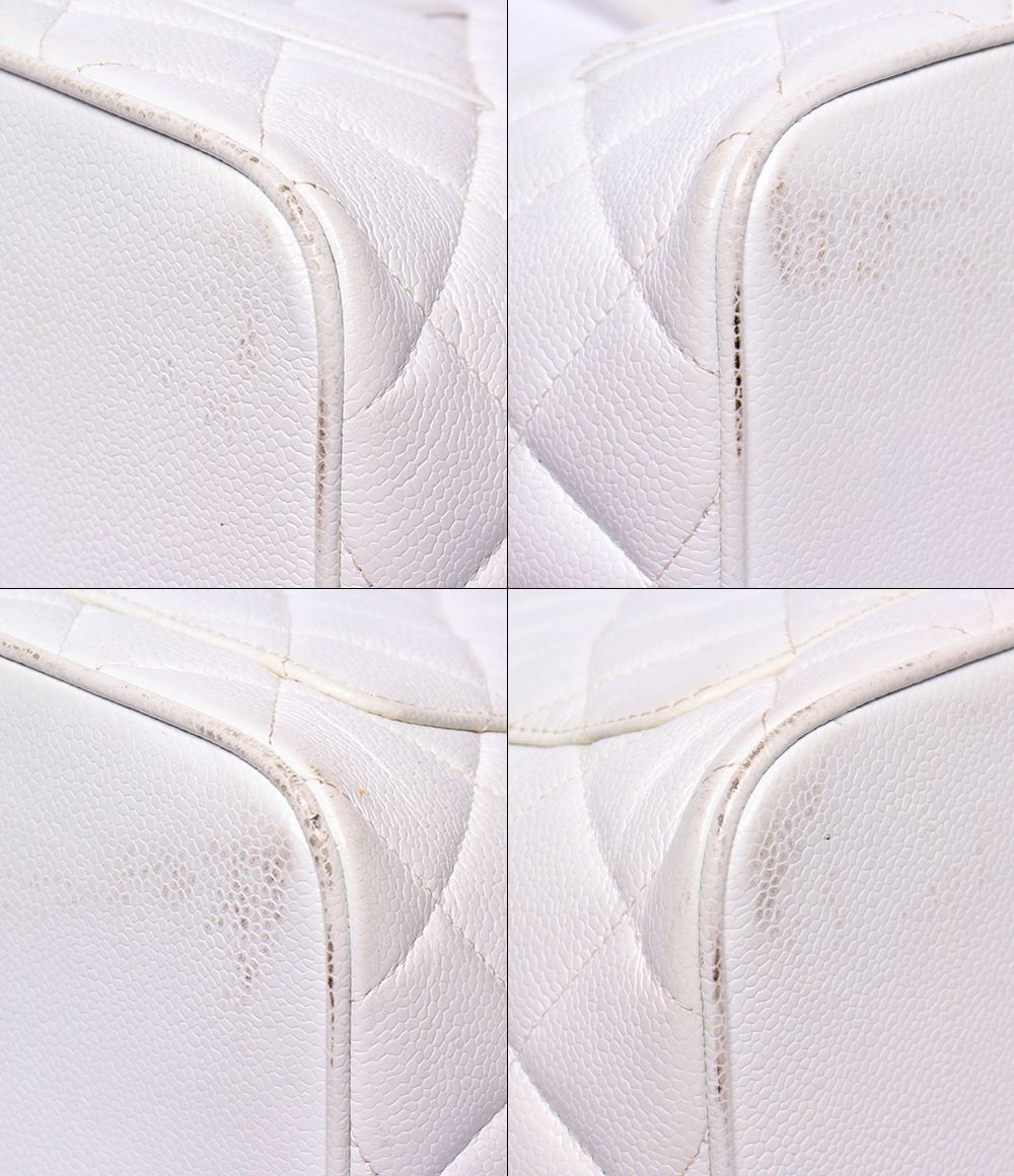 Chanel Tote Shoulder Bag Reissue Gold Caviar Leather — view 5