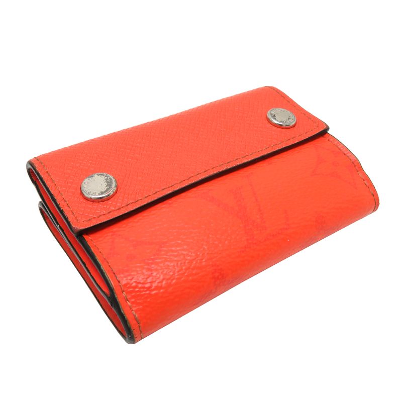 Louis Vuitton Trifold Wallet Discovery Compact — view 3