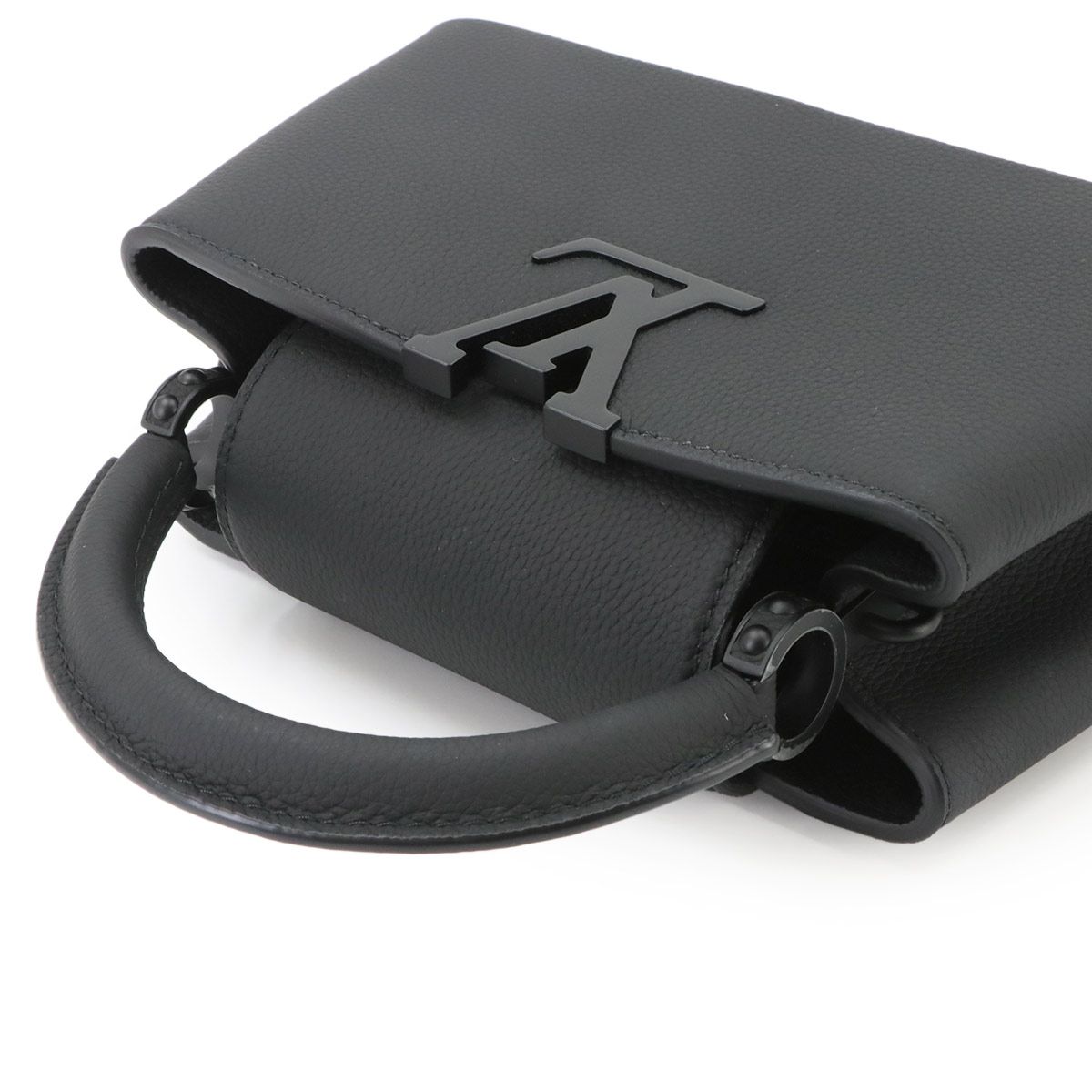 Louis Vuitton Capucines East West Mini 2-Way Bag Taurillon Leather All Black — view 6