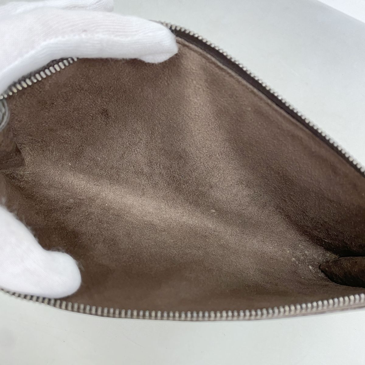 Louis Vuitton Pouch Epi Pochette Accessoires Mocha — view 4