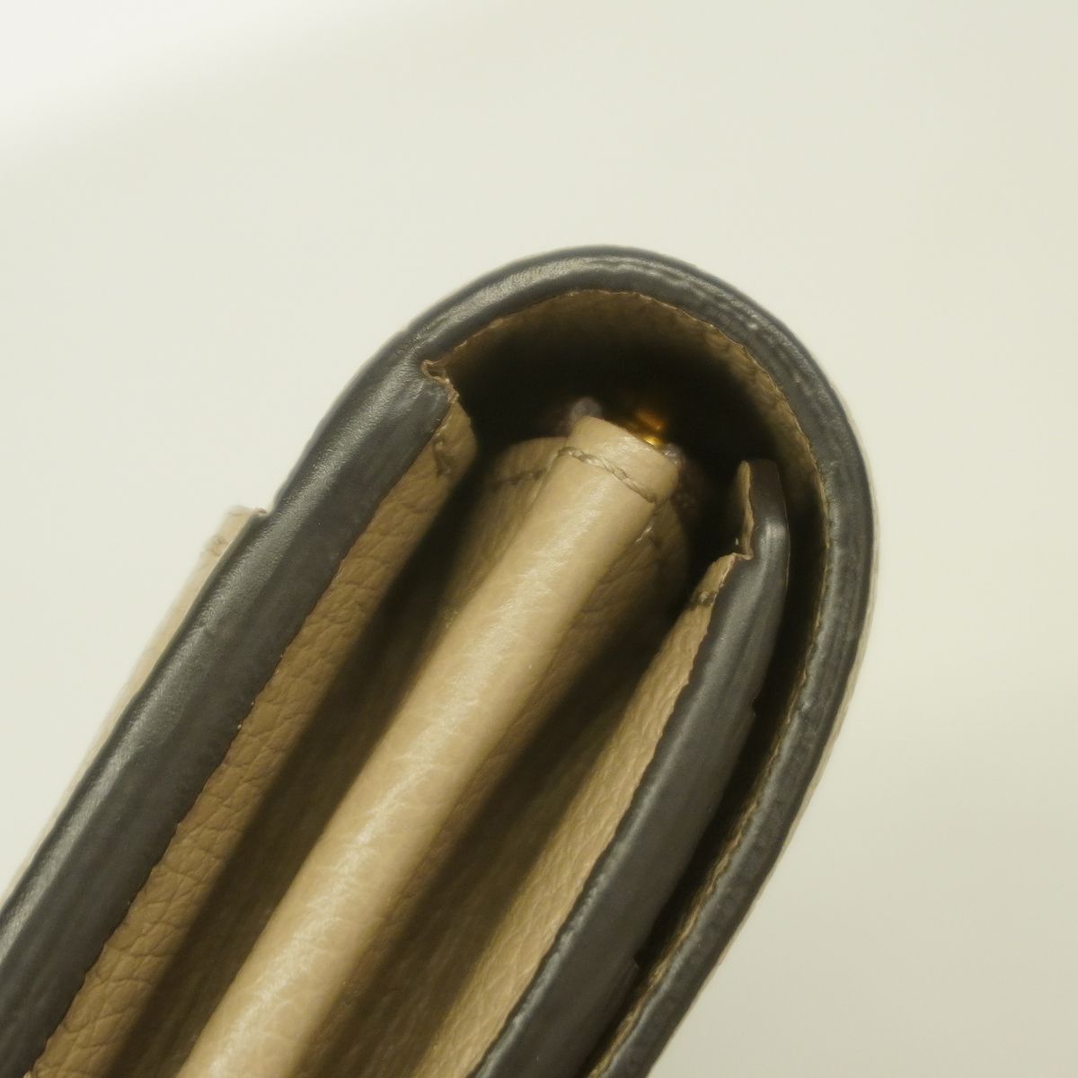 Louis Vuitton Wallet Monogram Empreinte Portefeuille Sarah Tourterelle — view 7