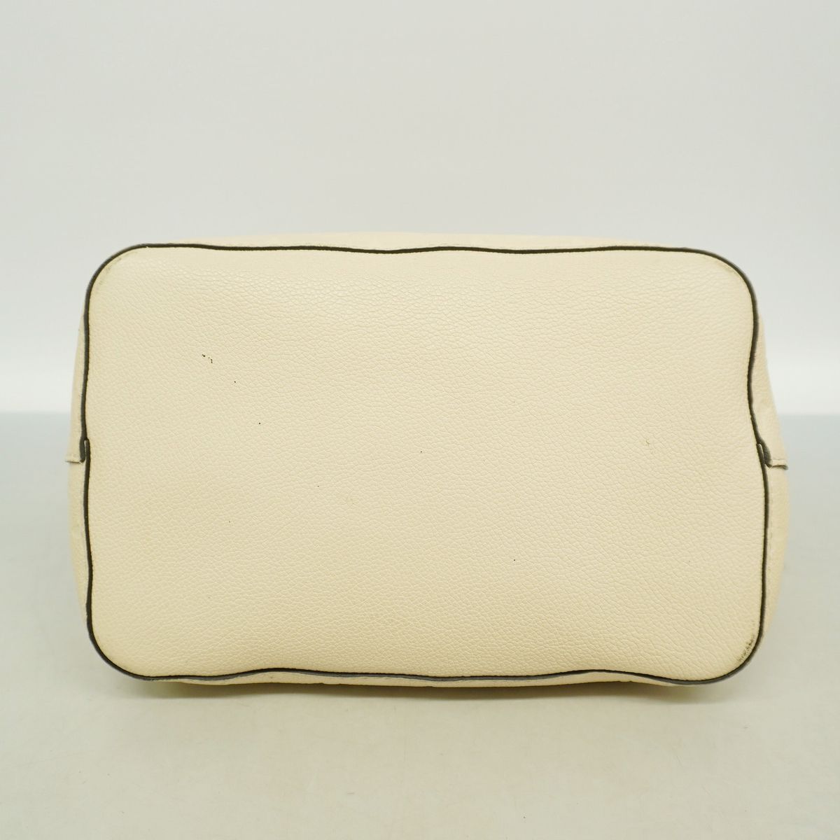 Louis Vuitton Handbag Monogram Empreinte Neo Noe Cream 2-Way Bag — view 3