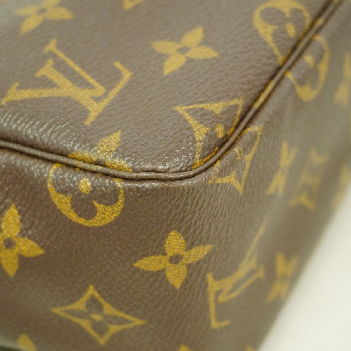 Louis Vuitton Pouch Monogram Trousse Toilette 28 Brown — view 7