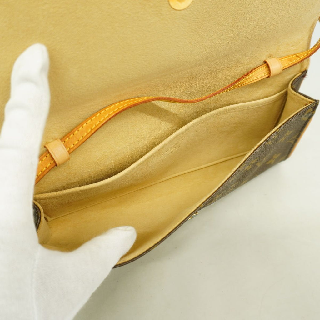 Louis Vuitton Shoulder Bag Monogram Pochette Twin GM Brown — view 4