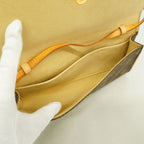 Louis Vuitton Shoulder Bag Monogram Pochette Twin GM Brown — view 4