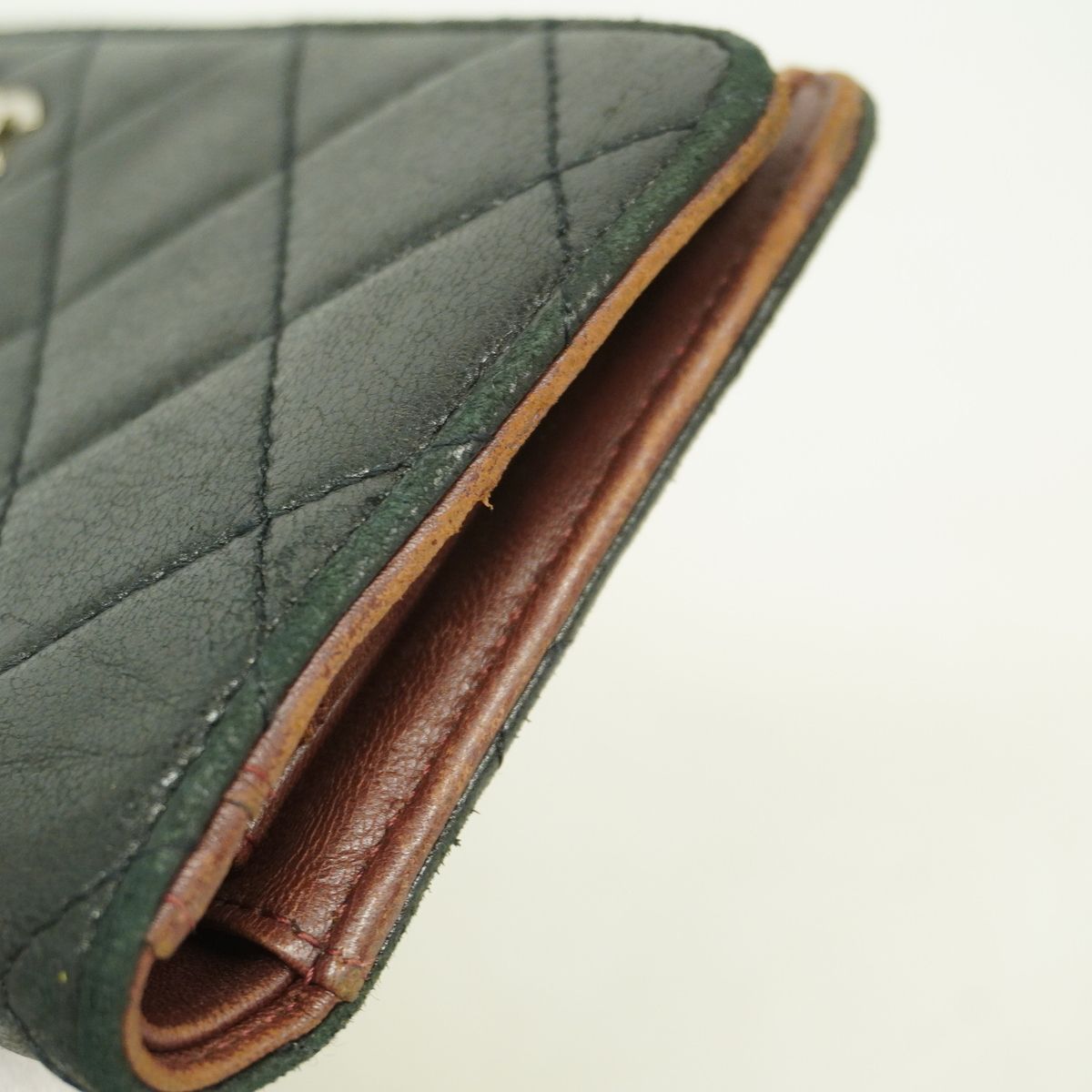 Chanel Wallet Quilted Lambskin Black Silver — view 5