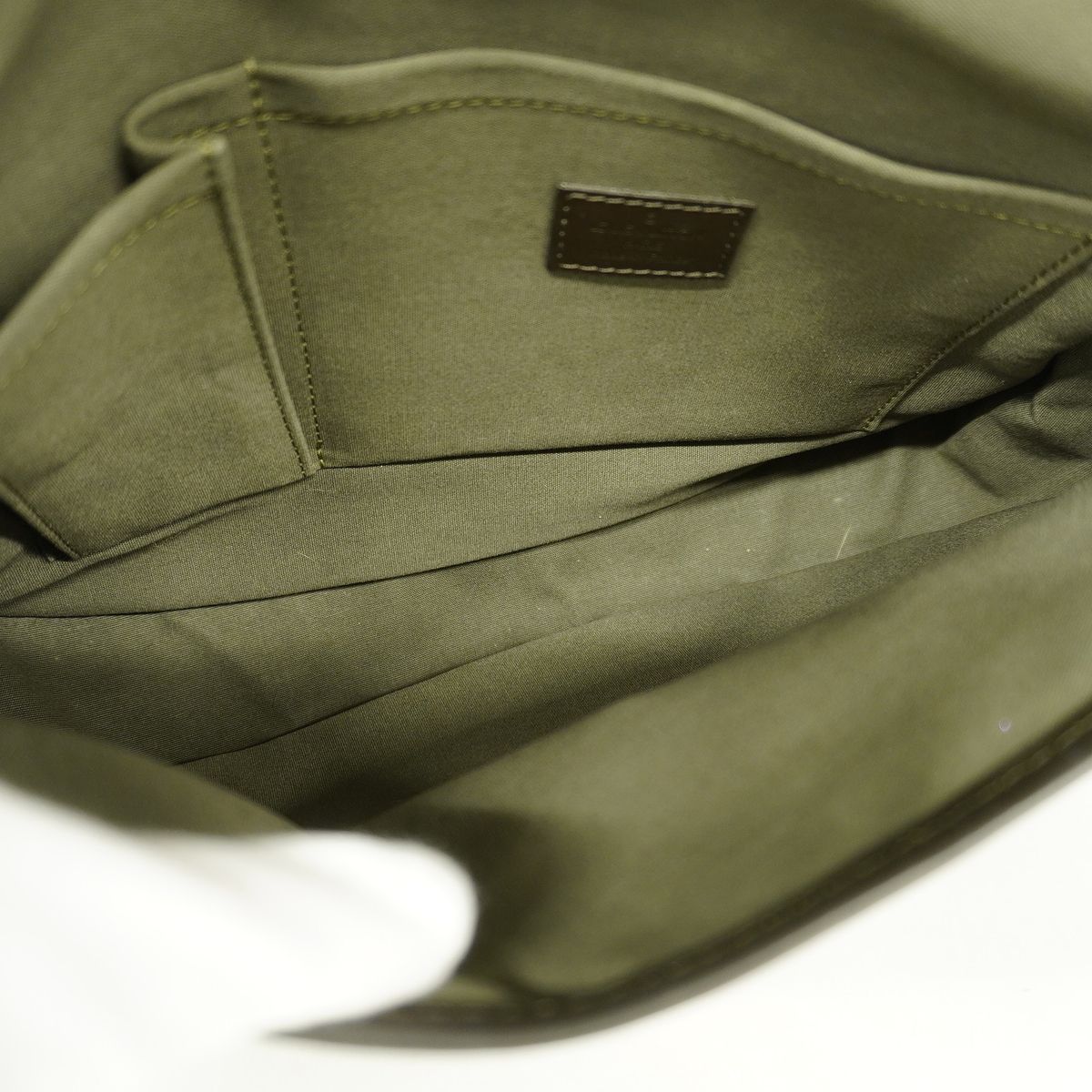 Louis Vuitton Shoulder Bag Monogram Mini Belanger Khaki — view 4