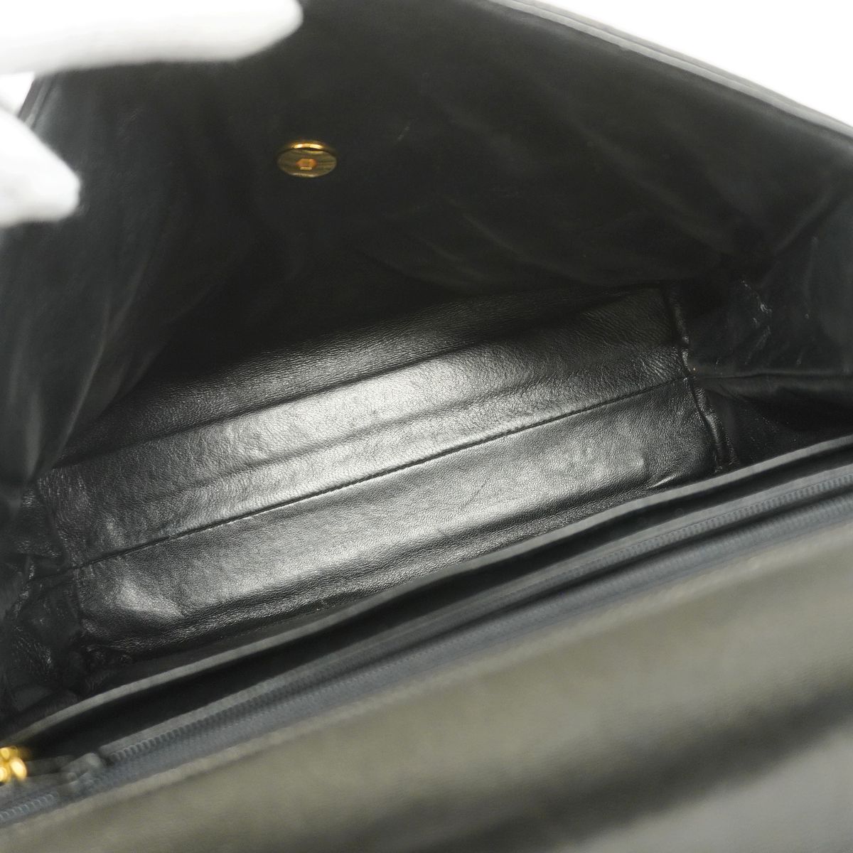 Chanel Handbag Quilted Lambskin Black Gold — view 4