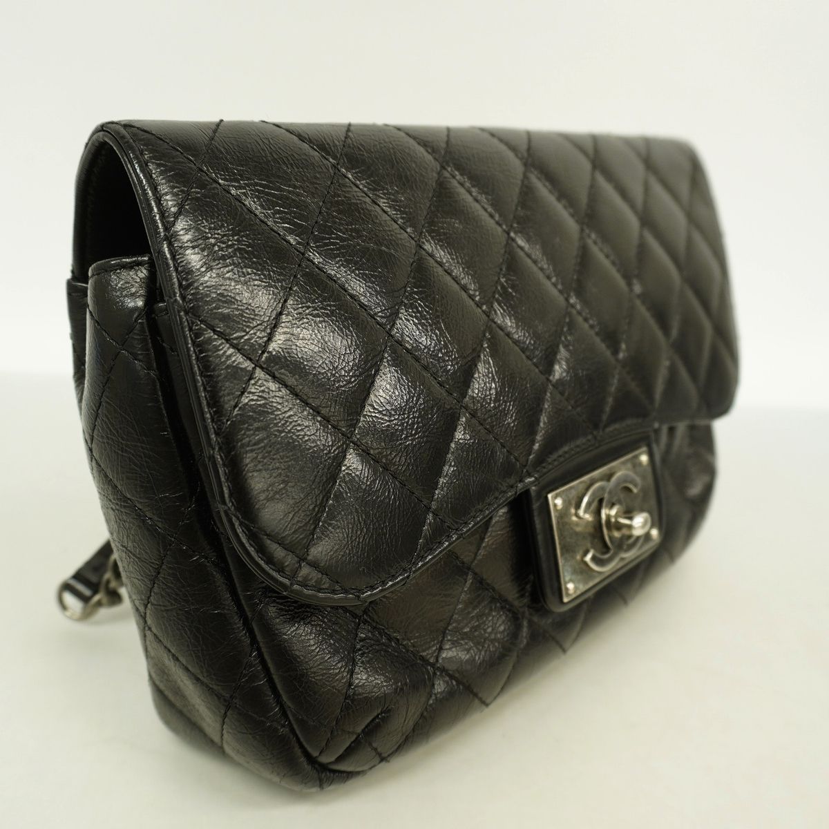 Chanel Shoulder Bag Quilted Calfskin Black Silver — view 2