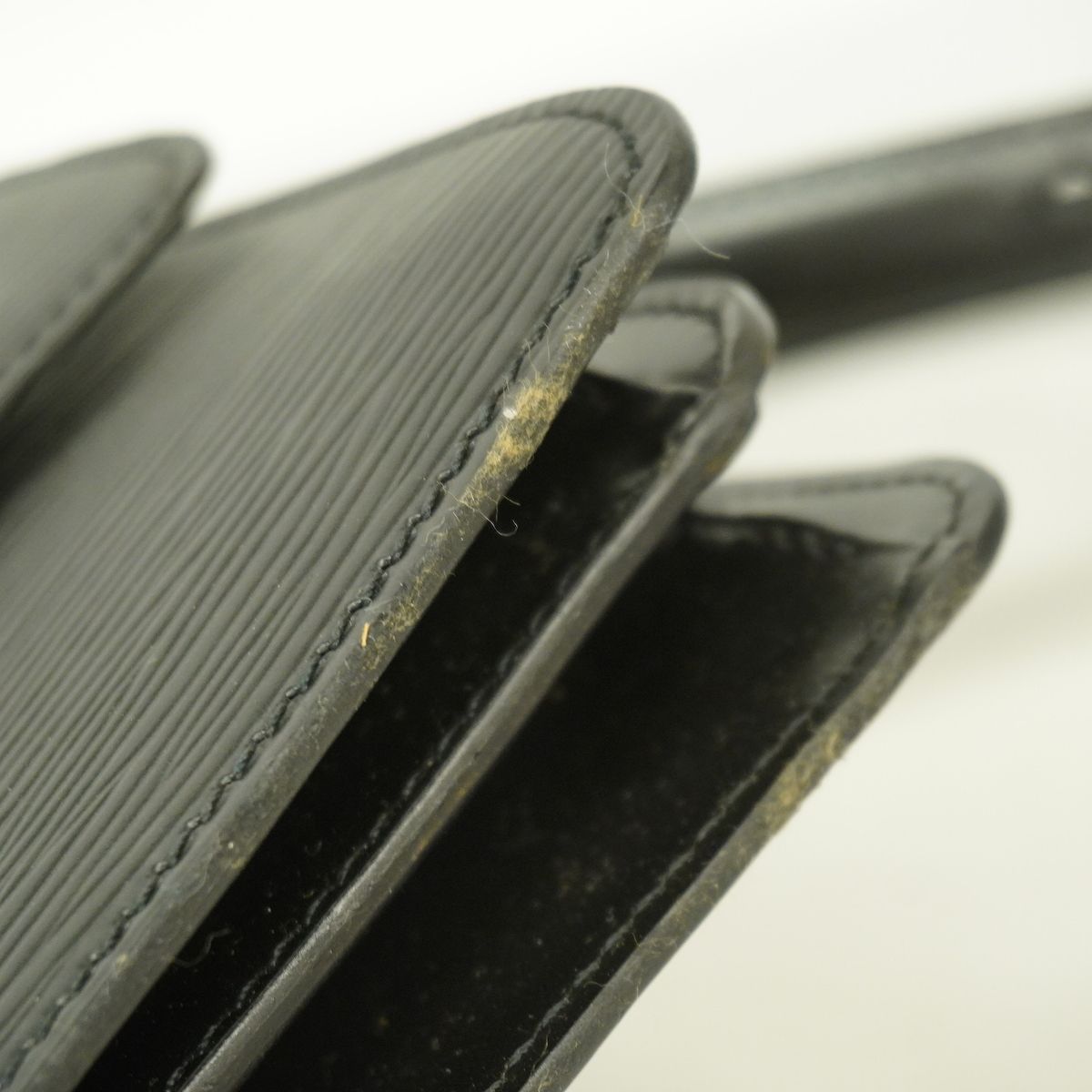Louis Vuitton Shoulder Bag Epi Run Noir Green — view 7