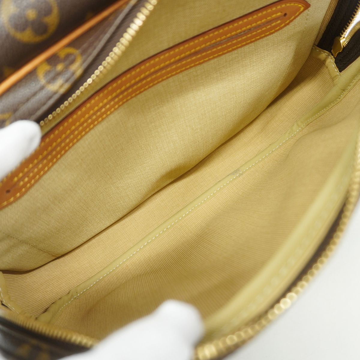 Louis Vuitton Shoulder Bag Monogram Reporter PM Brown — view 4