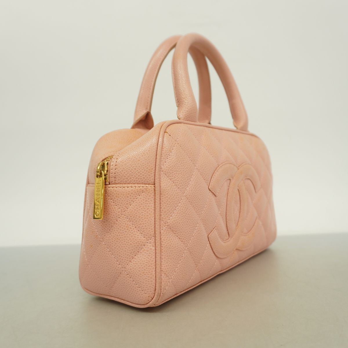 Chanel Handbag Quilted Caviar Leather Pink Gold — view 2
