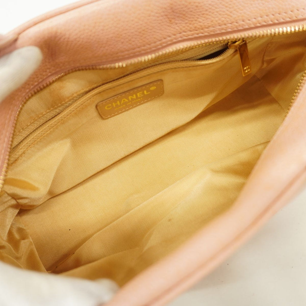 Chanel Handbag Quilted Caviar Leather Pink Gold — view 4