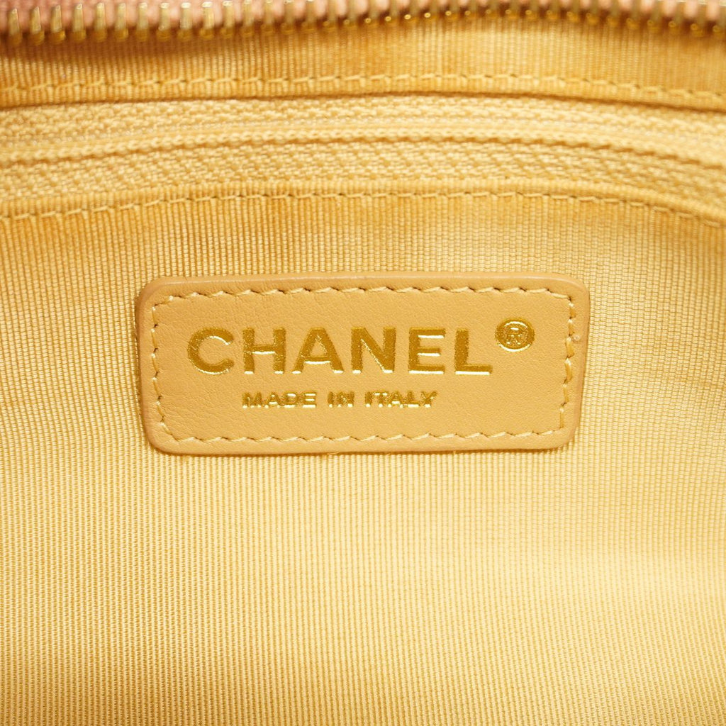 Chanel Handbag Quilted Caviar Leather Pink Gold — view 5