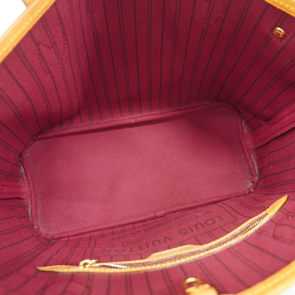 Louis Vuitton Tote Bag Monogram Neverfull PM Fuchsia — view 4