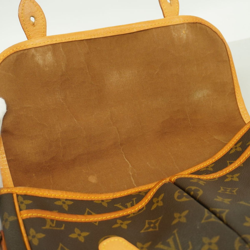 Louis Vuitton Shoulder Bag Monogram Gibeciere MM Brown — view 6