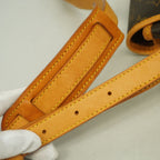 Louis Vuitton Shoulder Bag Monogram Gibeciere MM Brown — view 8