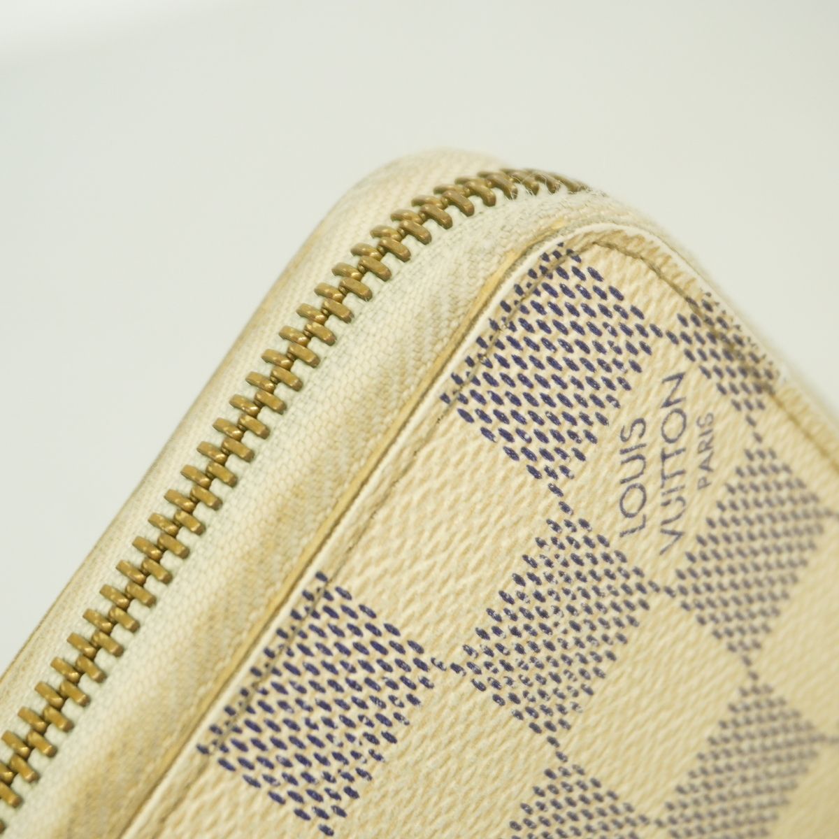 Louis Vuitton Wallet Damier Azur Zippy White — view 6