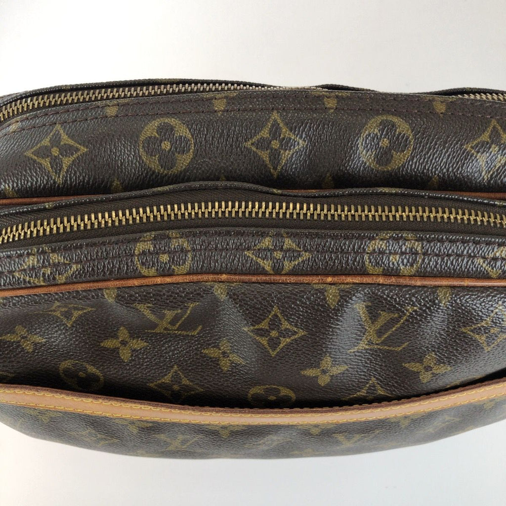 Louis Vuitton Monogram Reporter PM Brown Gold Leather Shoulder Bag — view 5