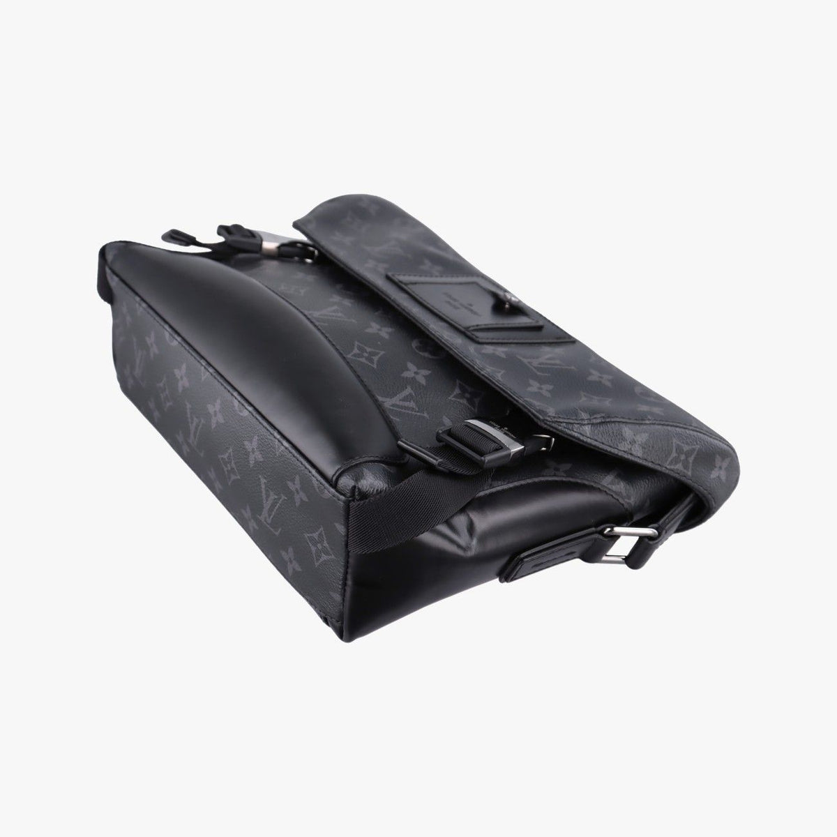 Louis Vuitton Messenger Voyage PM Noir Monogram Eclipse — view 4