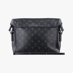 Louis Vuitton Messenger Voyage PM Noir Monogram Eclipse — view 2