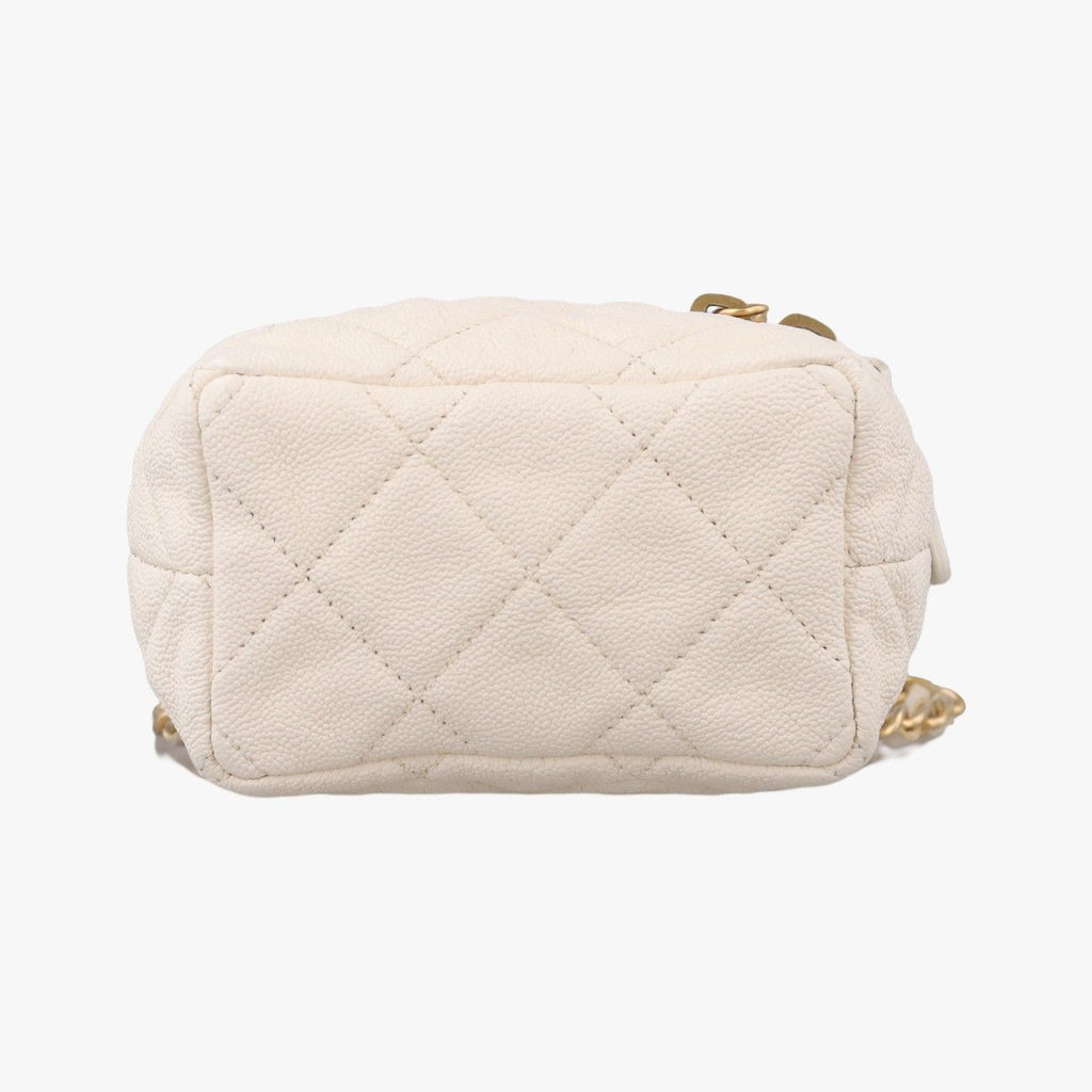 Chanel Quilted Mini Vanity Zip Around White Caviar Leather — view 3