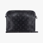 Louis Vuitton Trio Messenger Gri Monogram Shadow — view 2