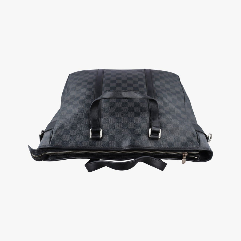 Louis Vuitton Tadao Noir Damier Graphite — view 8