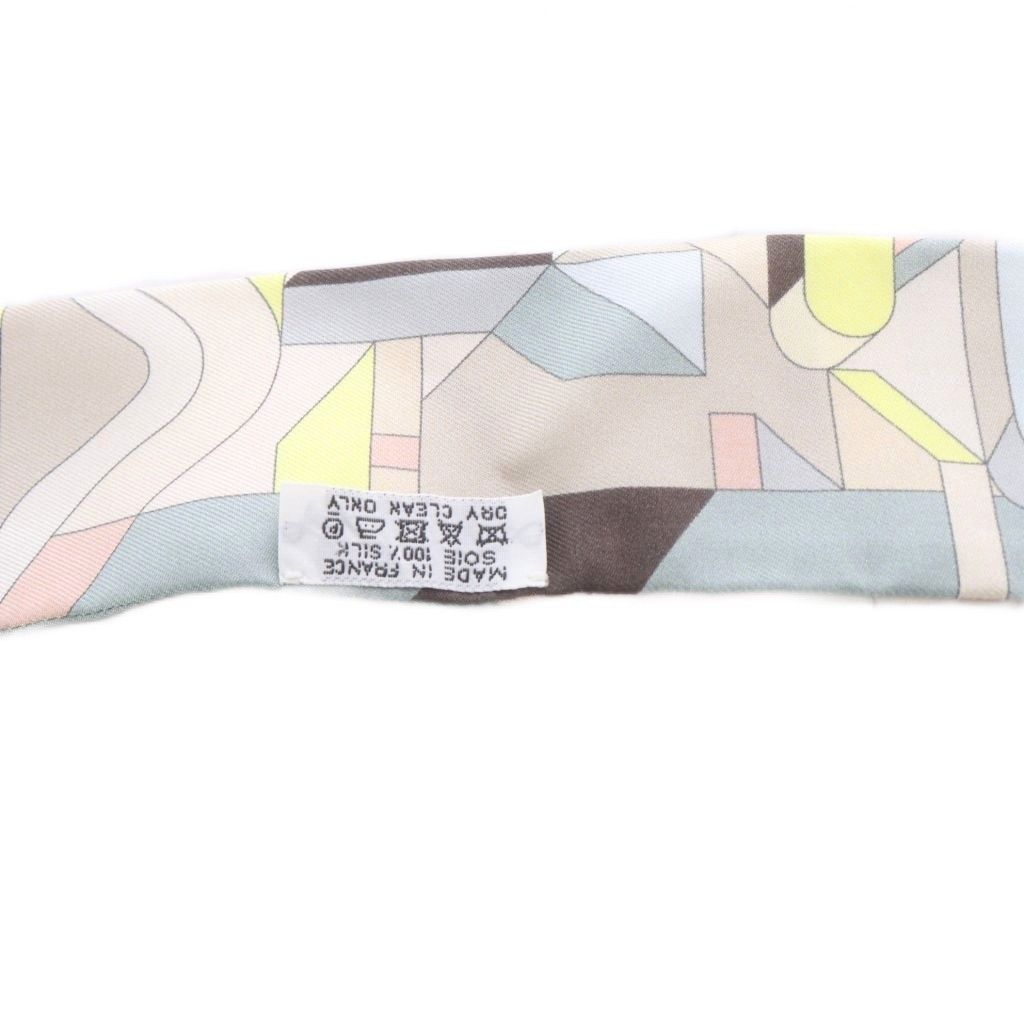 Hermes Perspective Cavaliere Twilly Silk Scarf All Over Print Multicolor — view 6