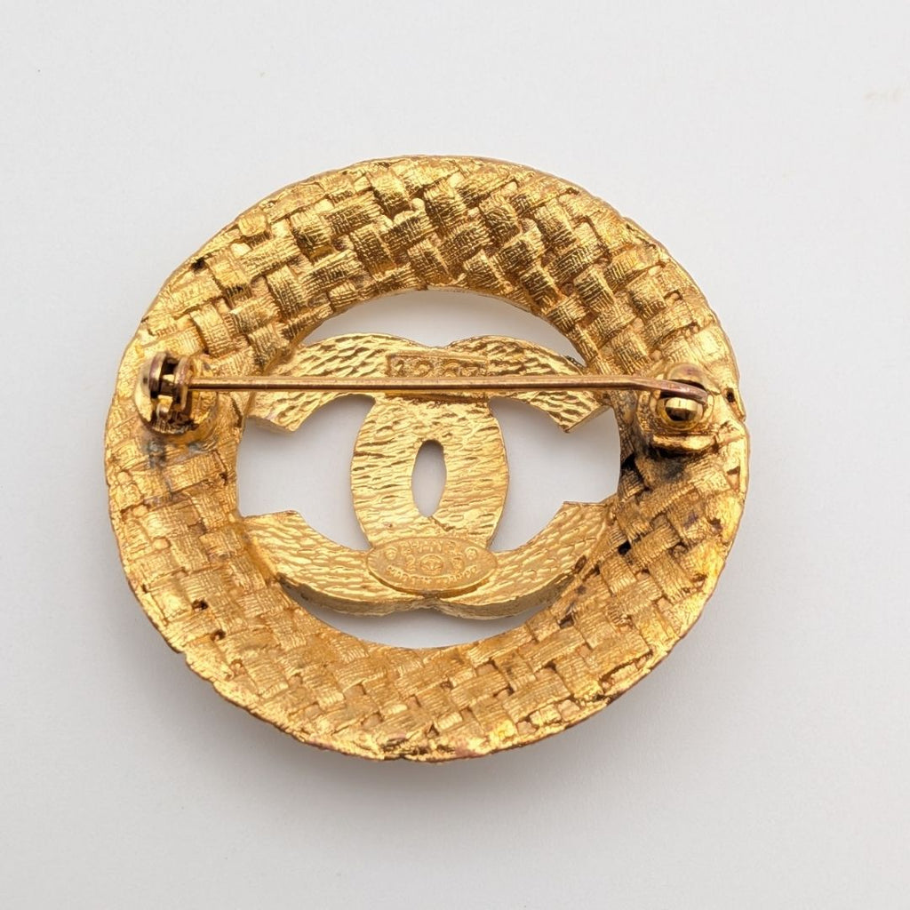 Chanel Brooch CC Logo Mesh Braided Pattern Sheer Gold 29 Vintage — view 4