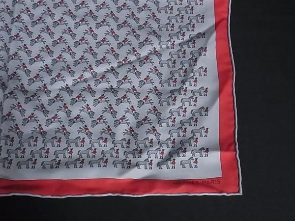 Hermes Scarf Carre 45 Gray Red Silk 100% Petit Horse Riding — view 3