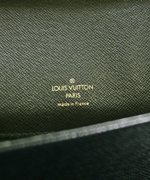 Louis Vuitton Taiga Serviette Clado Business Bag — view 4