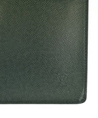 Louis Vuitton Taiga Serviette Clado Business Bag — view 8